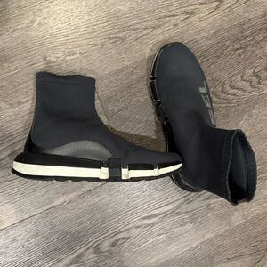 DIESEL high sock sneakers in very good condition